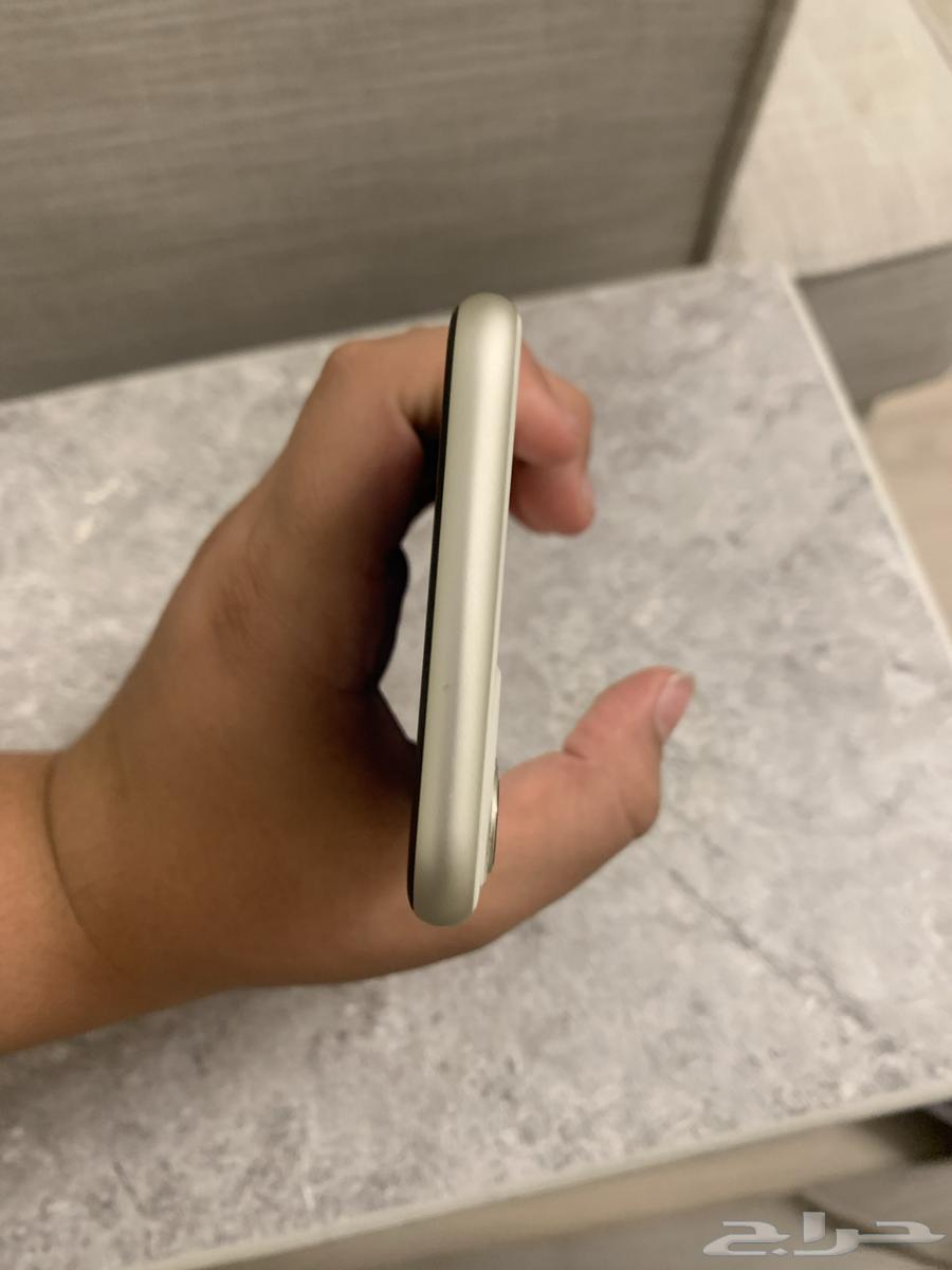 آيفون 11 عدي64355112706435113