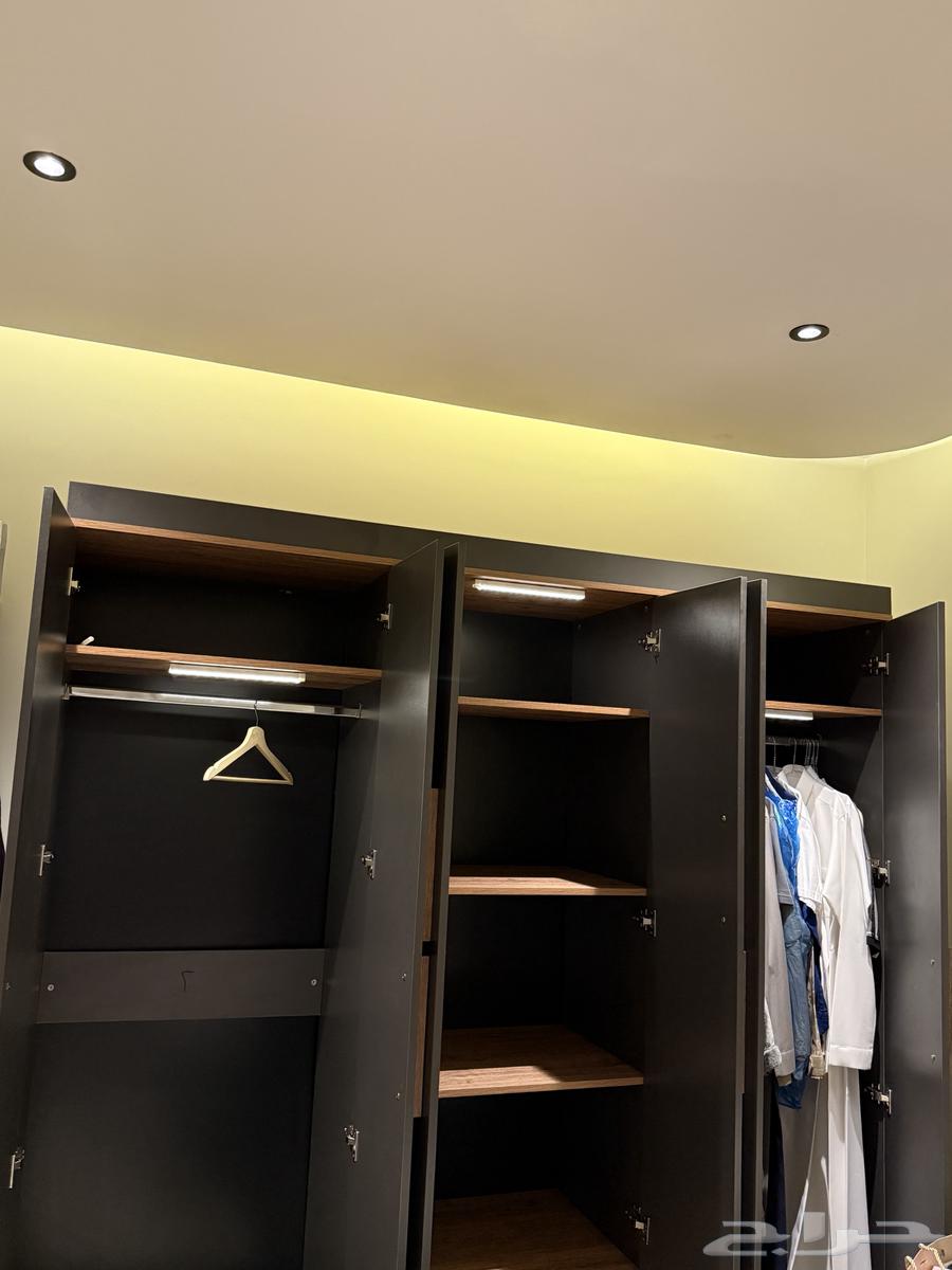 Cabinet, shelves, and table for sale64369908232705111