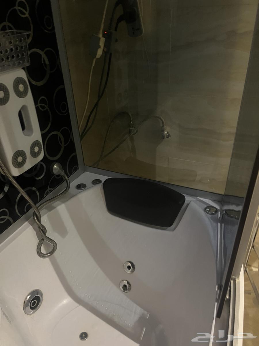 Everything works in the jacuzzi64360150255361112