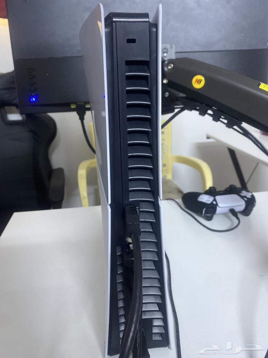 سوني 5 سليم مع شاشة قيمنق64352748699905111