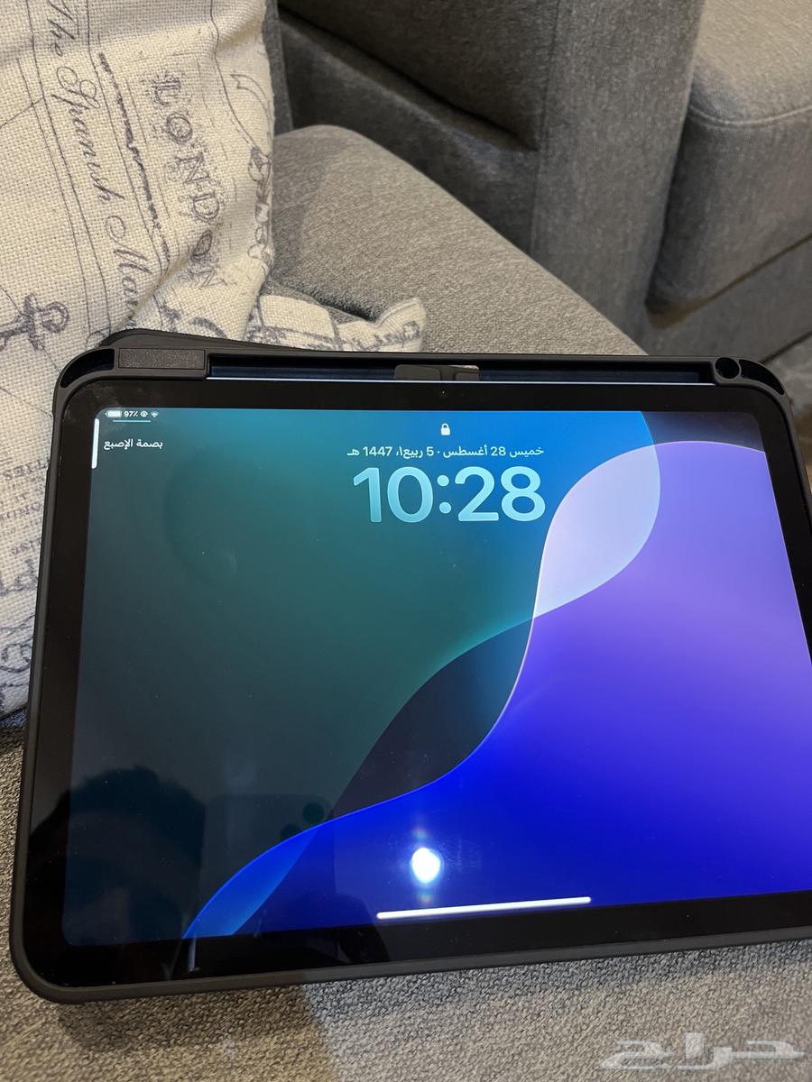 iPad 10th generation with 46 storage64361518153089110