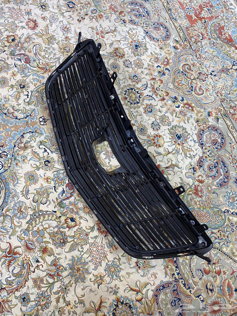 شبك امامي كاديلاك من 2015 إلى 201864504200901122111