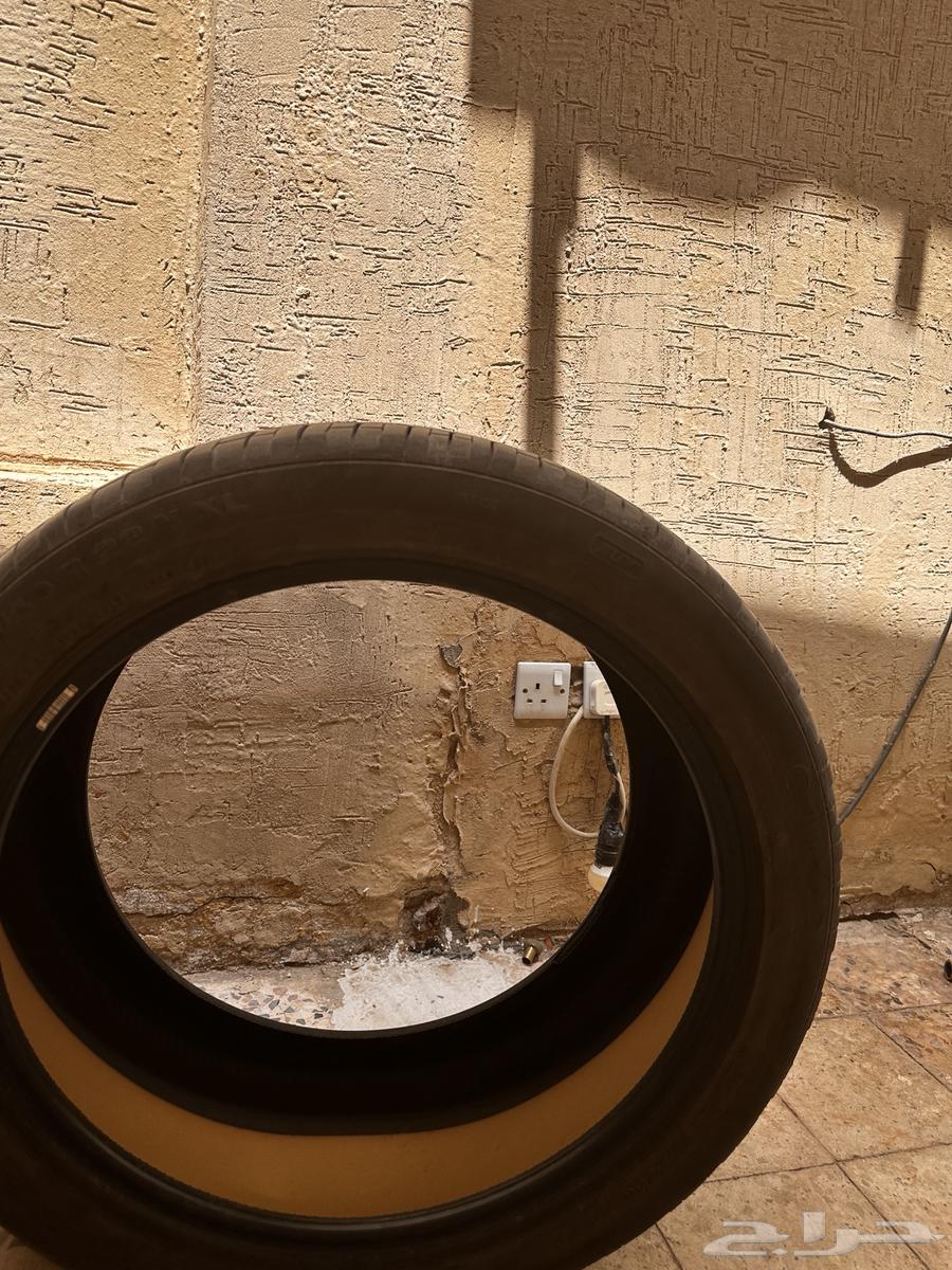 كفرات كونتيننتال 295 40R22Y XL بحالة جيده64498563853314110