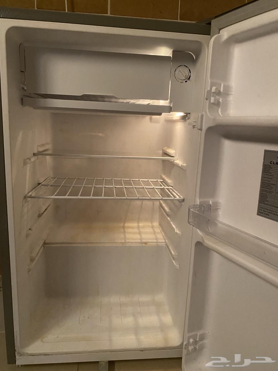 للبيع ثلاجه صغيره جديدة ونظيفه64213380034563111