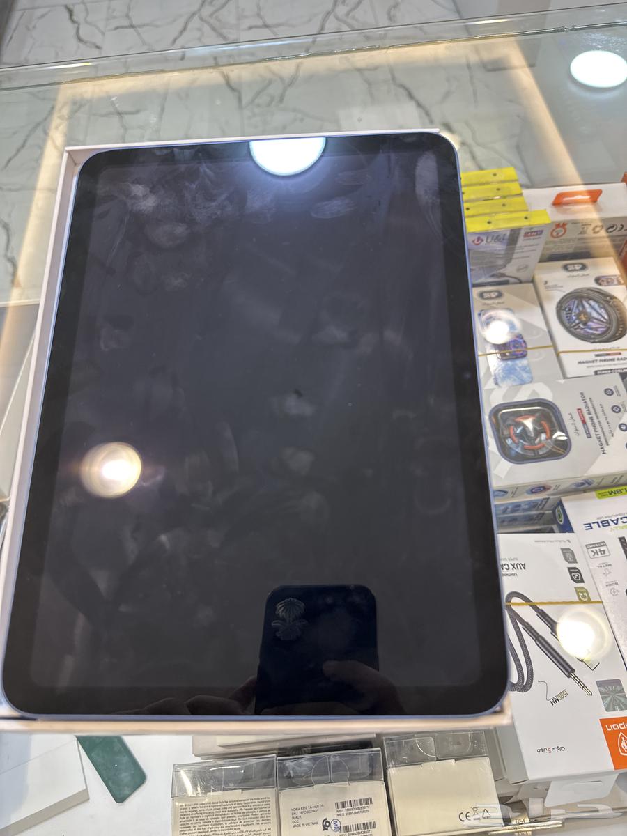 ايباد الجيل العاشر ازرق64360362654850112