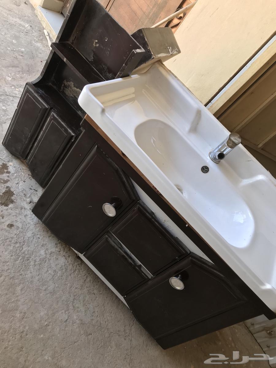 مغسله جديده للبيع السعر 200التواصل واتس64356923856898112