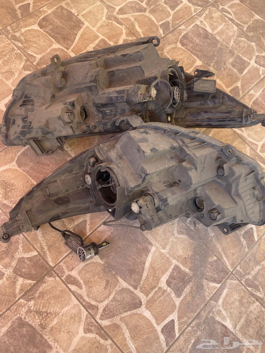 2015 Tucson headlights - I believe with lenses and LED (right and left)64498550216065111