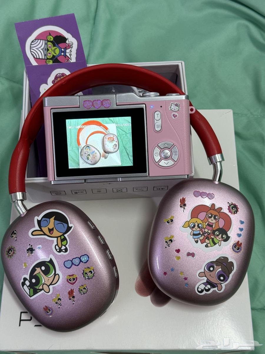 Headset with 4K camera64350232635650111