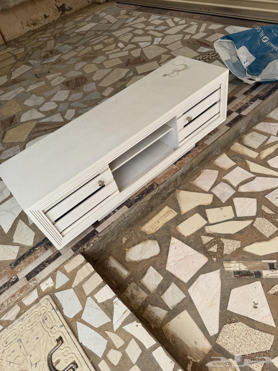 طاولة تلفزيون 120 متر64356325281794110