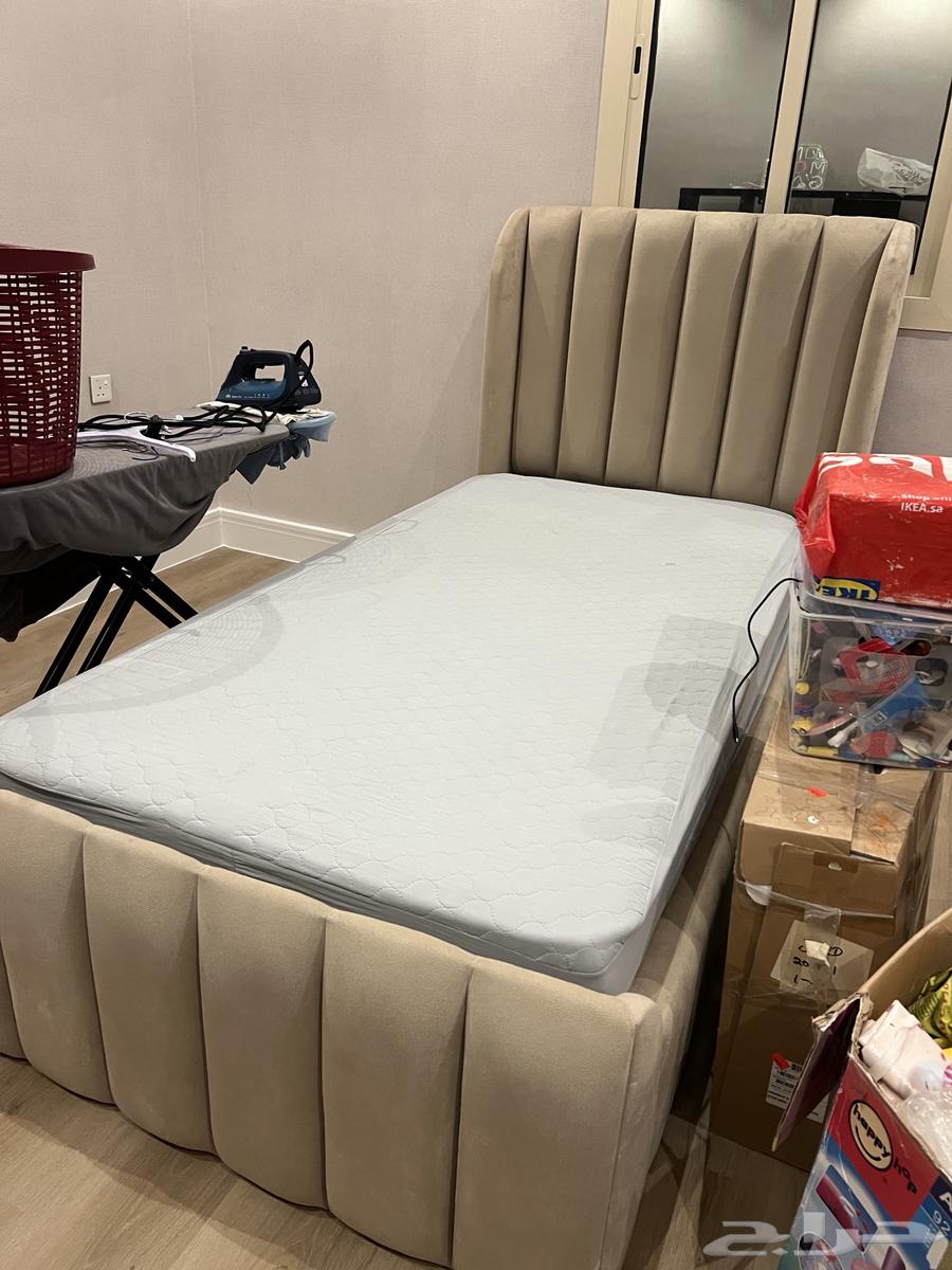 سرير للبيع بدون المرتبة64362393777027110