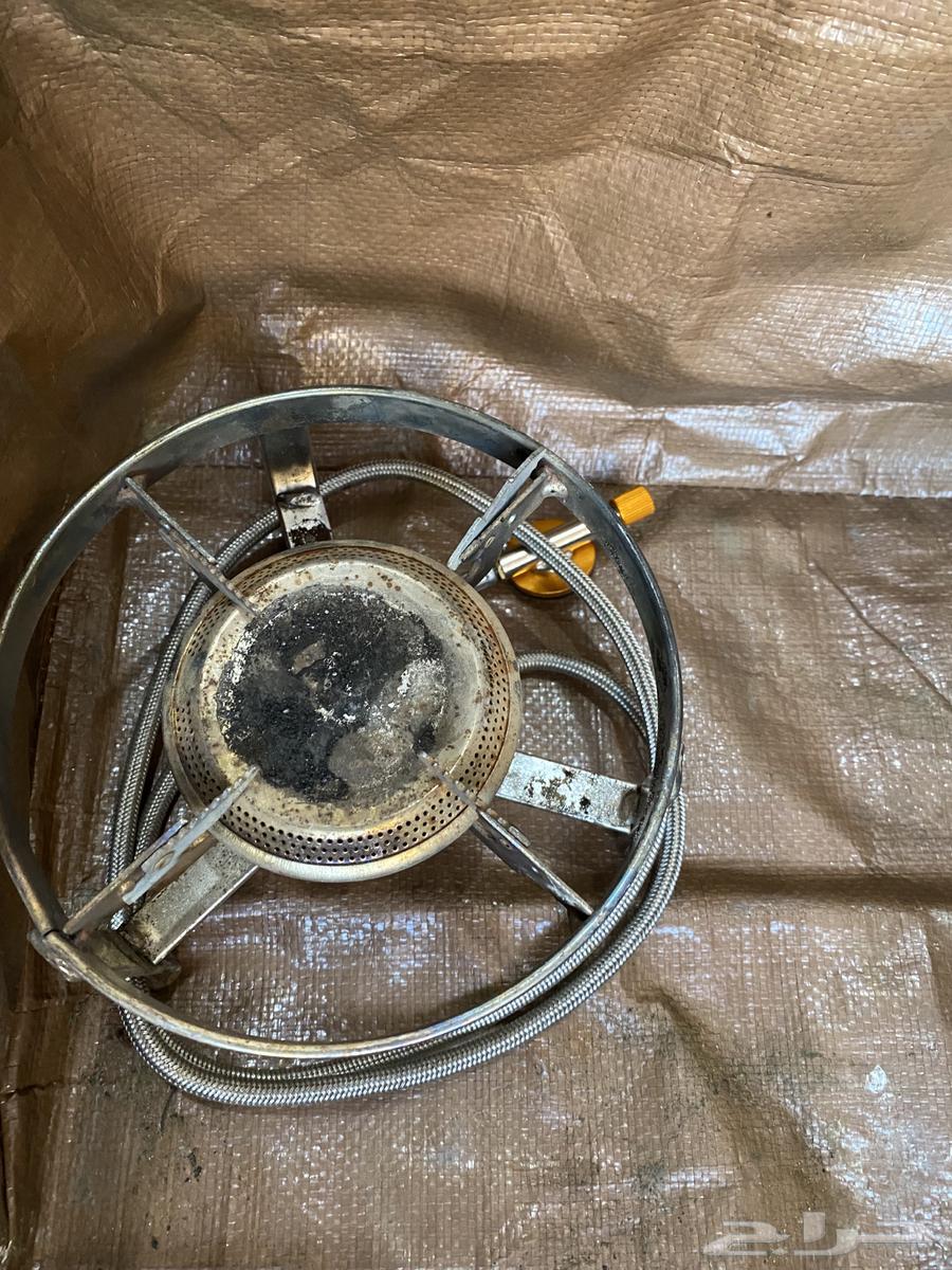 للبيع شنطت عزبه كبيره ونضيفه معه قز واحد64358483516162112