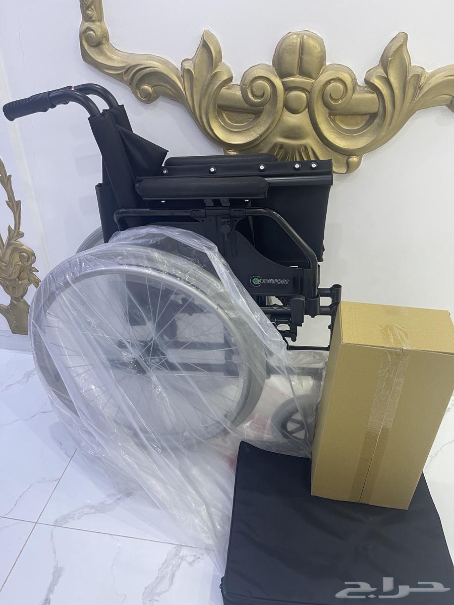 كرسي متحرك كمفورت مقاس 18 عالي الجوده جديد64351806233603113