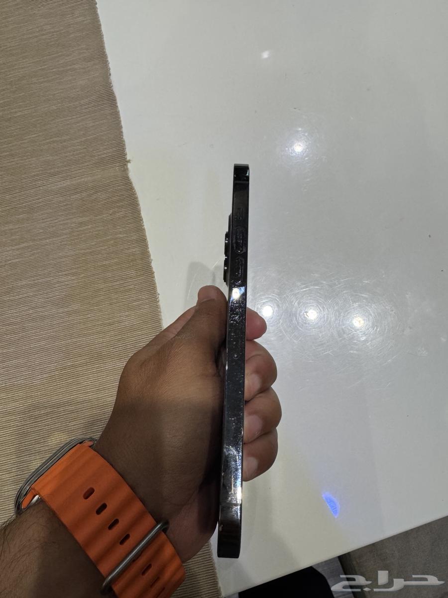 ايفون 12 بروماكس المساحة 51264353239913603111