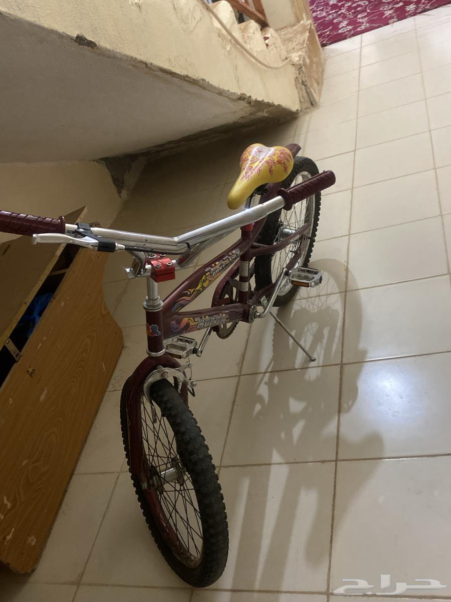 Bicycle for sale, tires and seat replaced, price 15064360434777857111