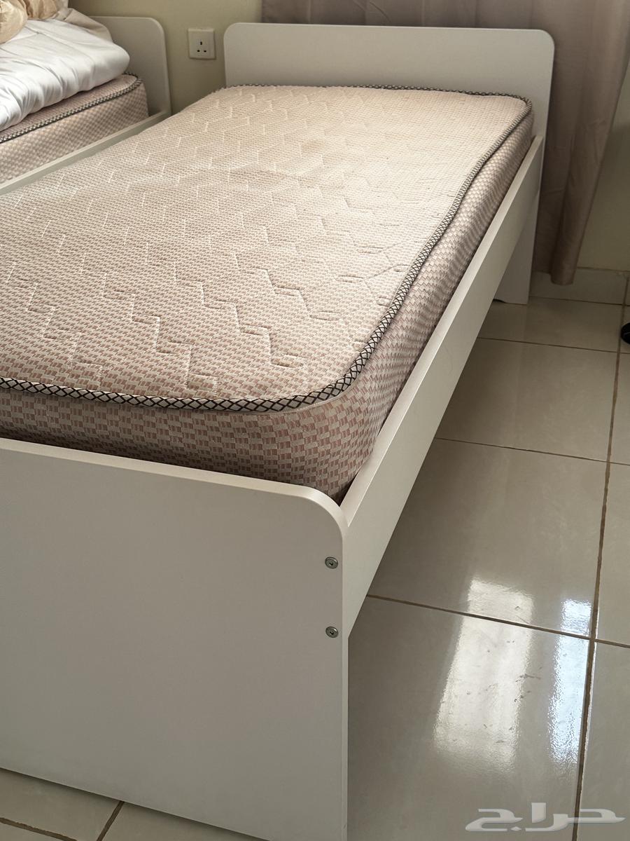سرير ايكيا ابيض نفر مع اسفنجة64357172551938111