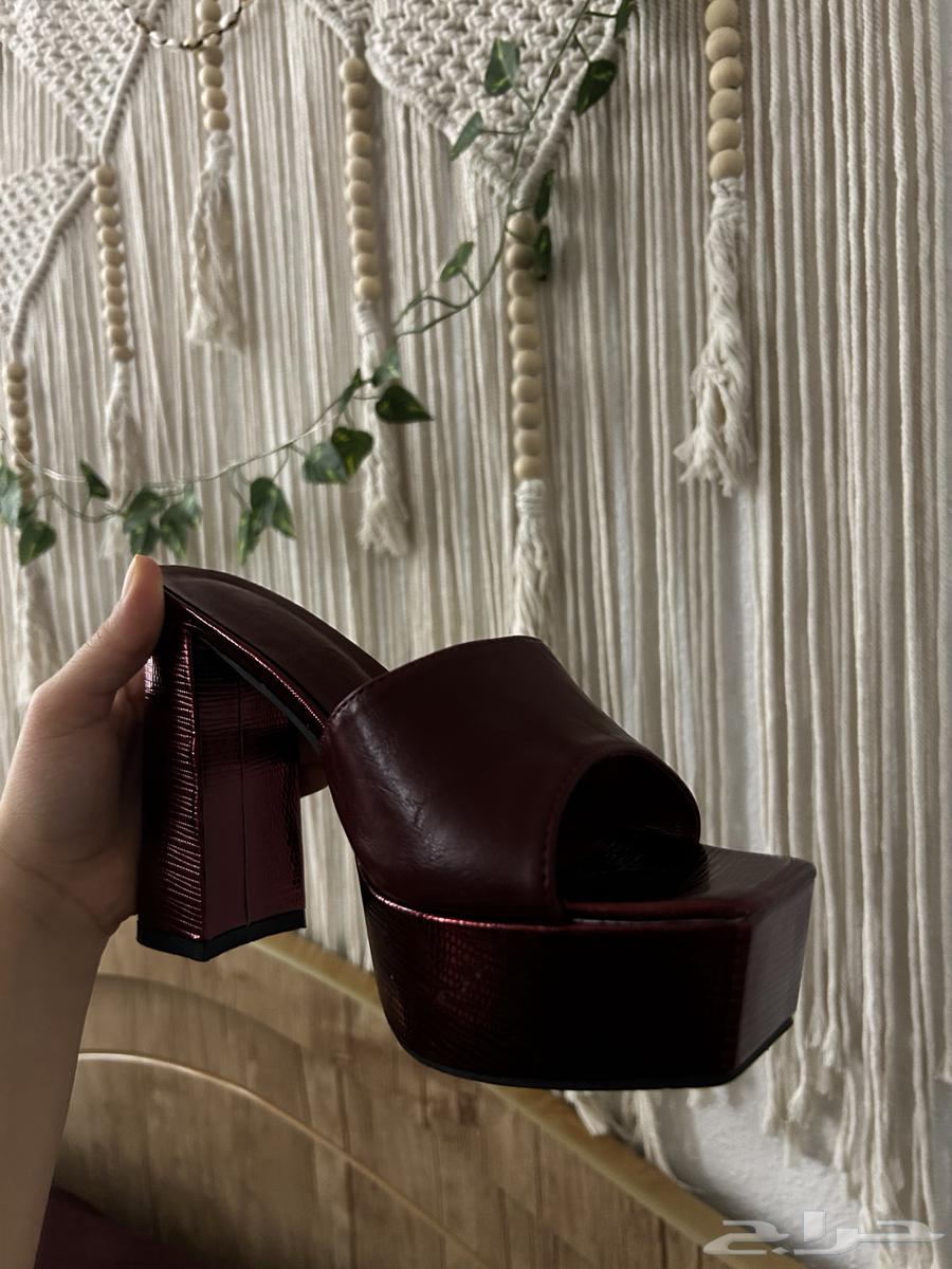 كعب شبيه ال Bratz dolls64360464018434111