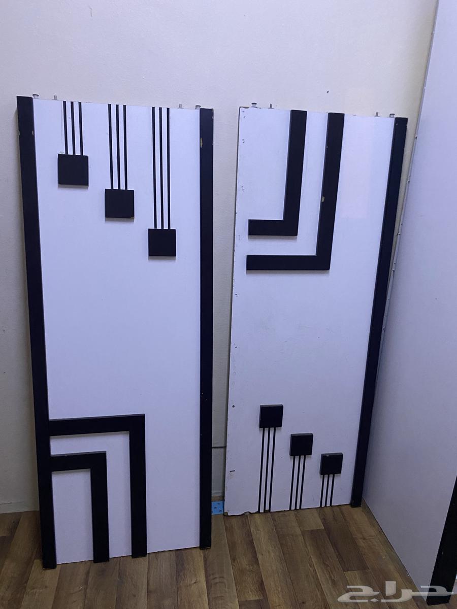 دولابين وطاولة مستخدمة للبيع64350569873155113