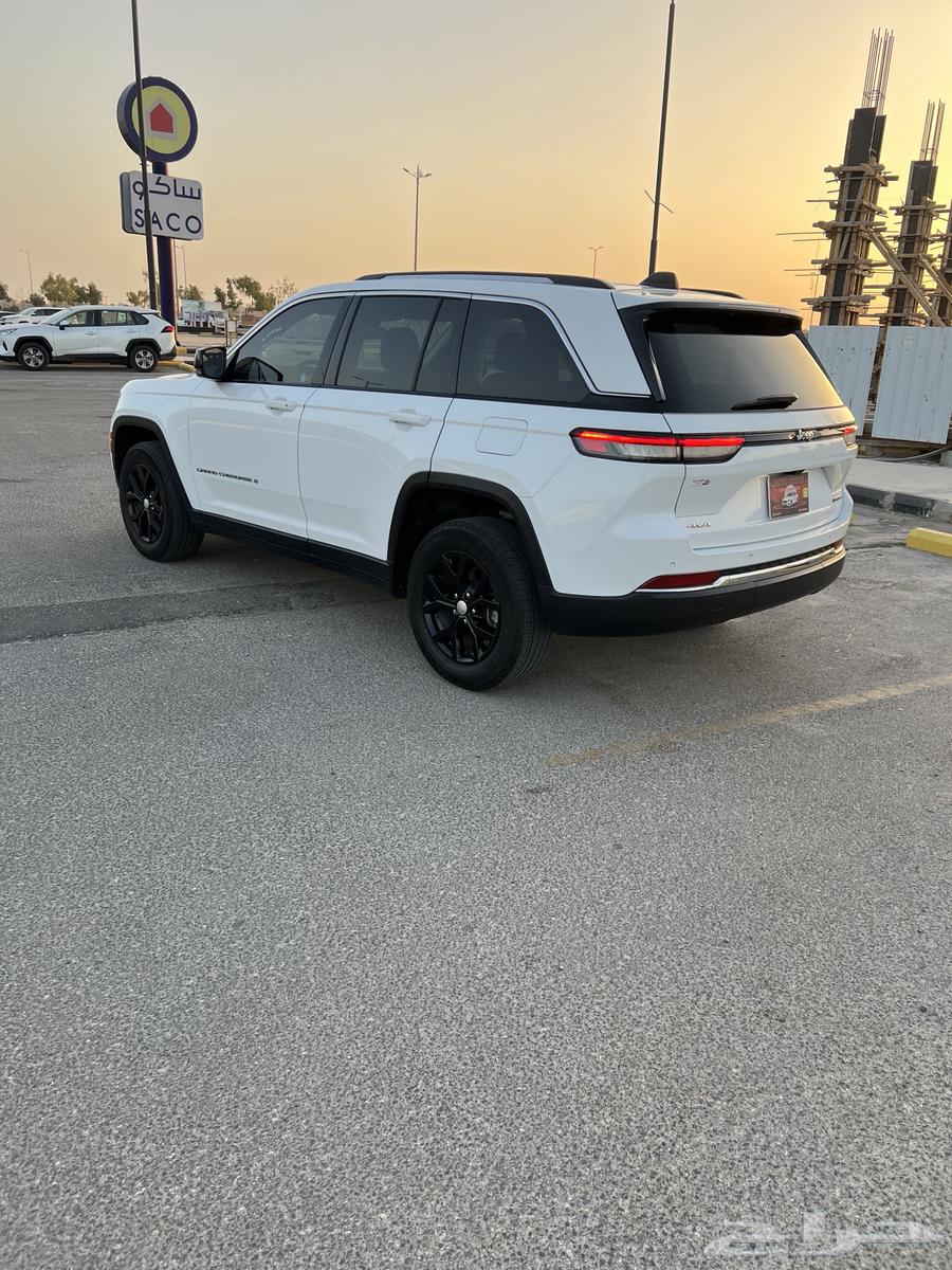 جيب جراند شروكي ليمتد فل V6202364498439096321114