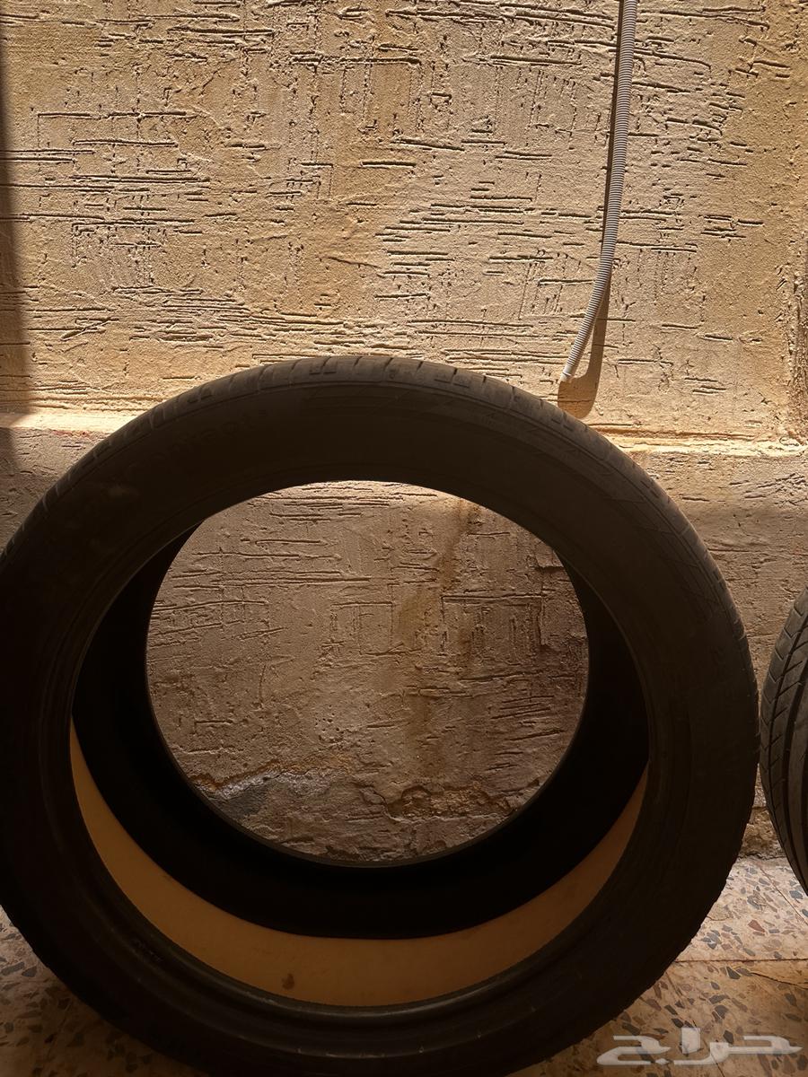 كفرات كونتيننتال 295 40R22Y XL بحالة جيده64498563853314112