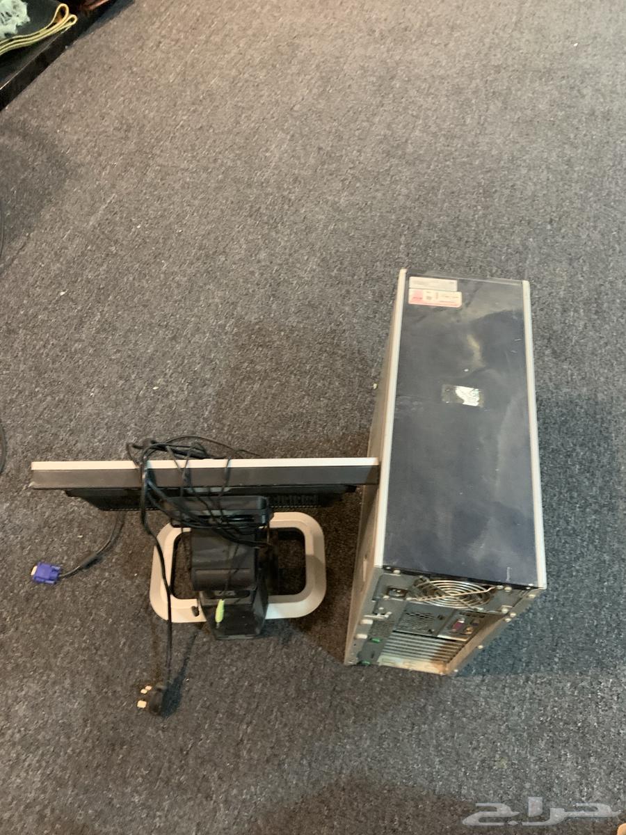 PC with an old screen but working64356529620866111