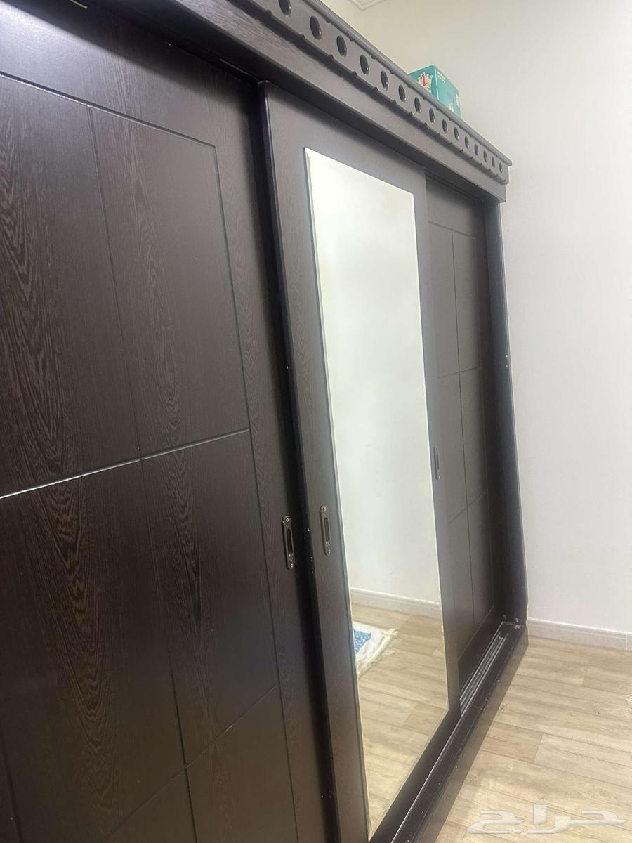 دولاب ملابس للبيع64357438379523110