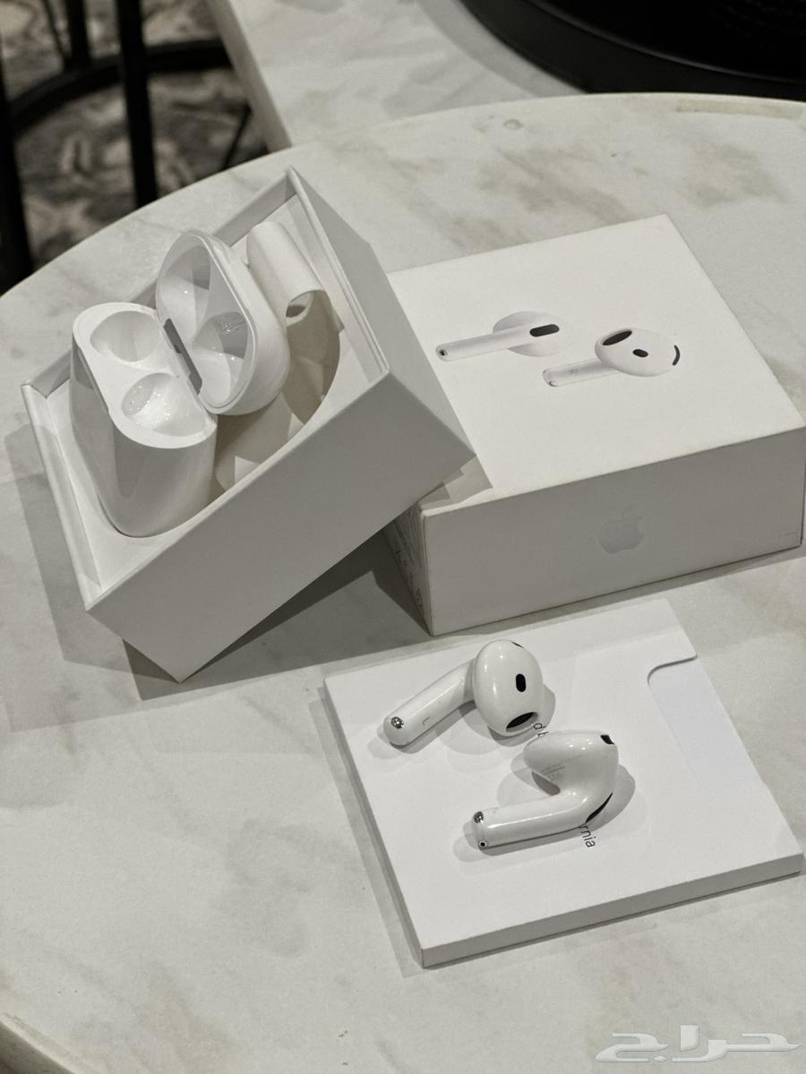 Original Apple 4th Generation Earbuds with Noise Isolation Feature64356617161475111