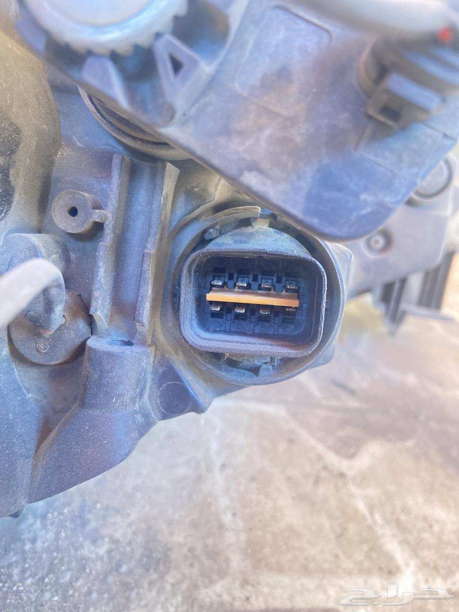 2015 Tucson headlights - I believe with lenses and LED (right and left)64498550216065112