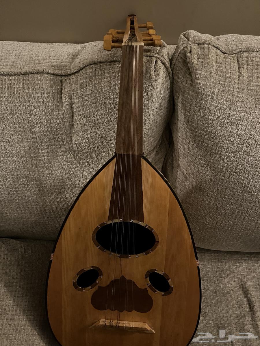 عود عزف مصري64355053628033111