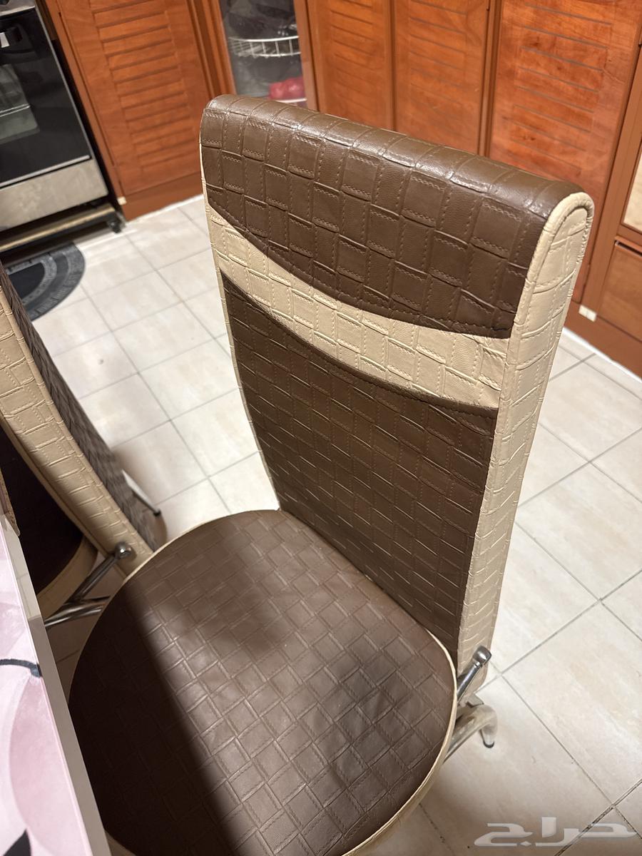 طاولة طعام تكفي 8 اشخاص64360914824834111