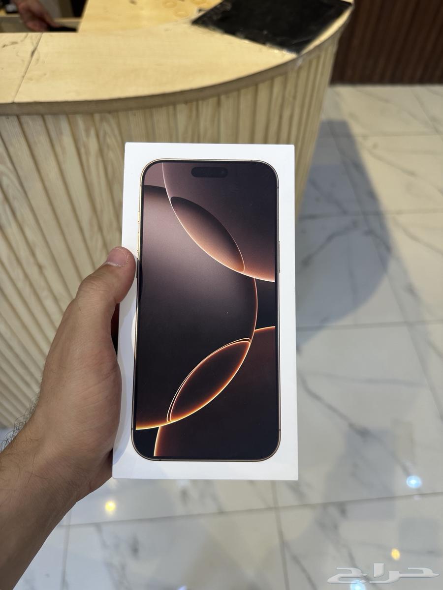 iPhone 16 Pro Max64357703812737110