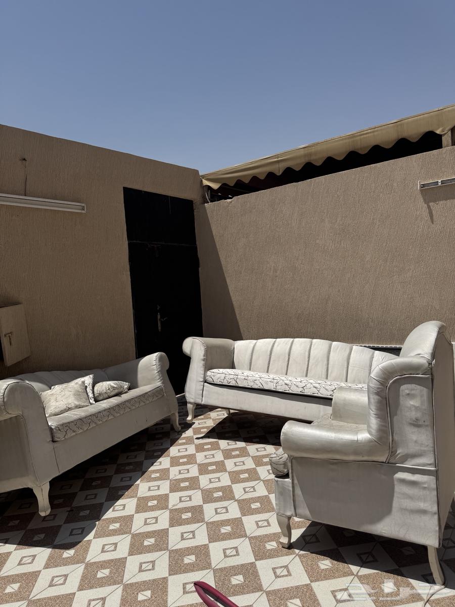 اثاث للبيع64362423816578110