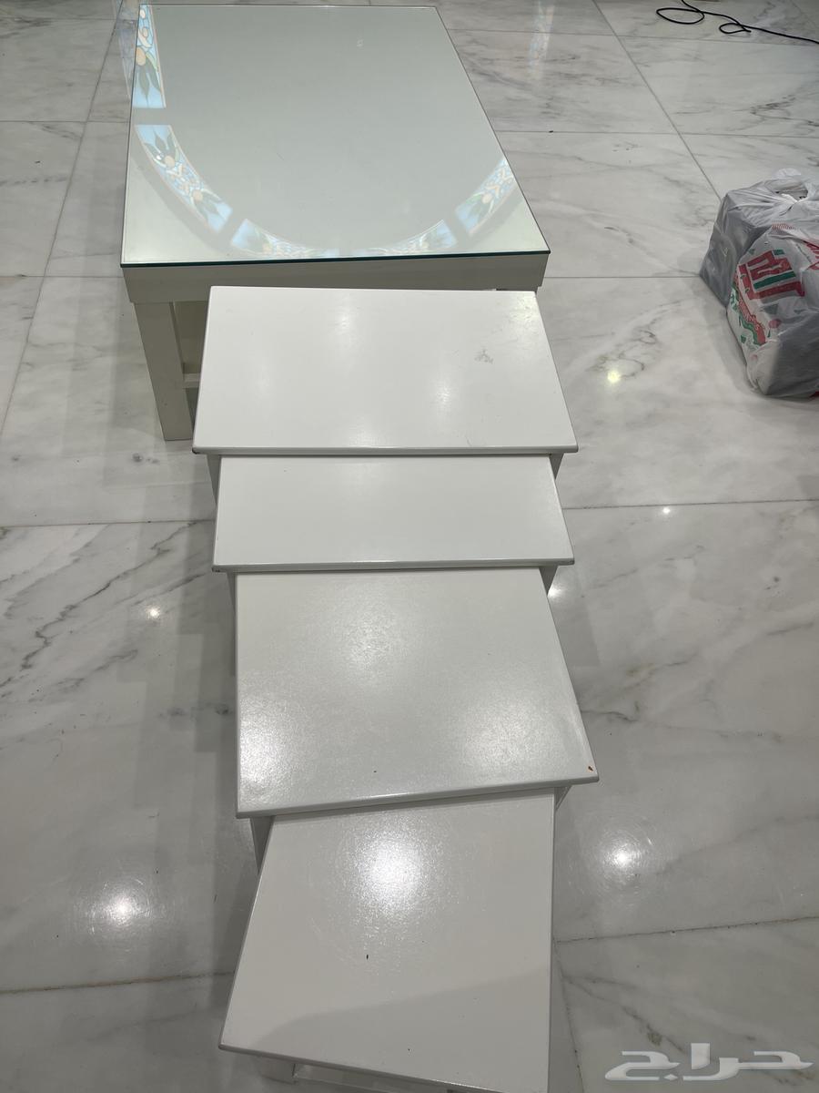 Large table and 4 service tables64374583595651112