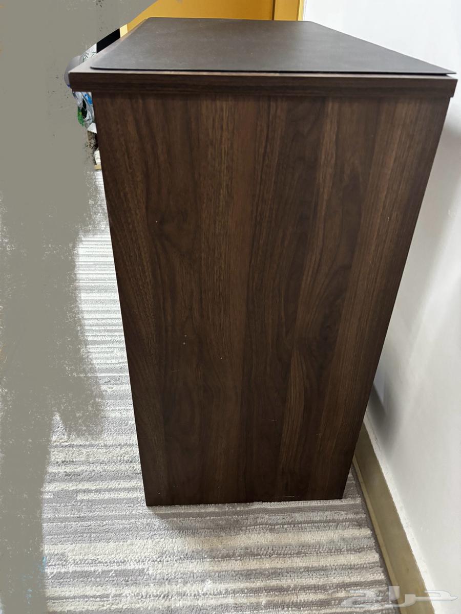 طاولة مكتب نظيفة64339421595265111