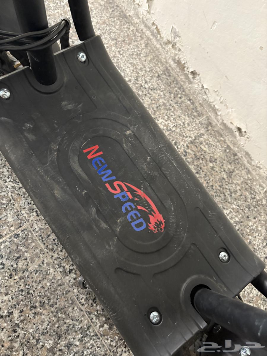 للبيع سكوتر ابوسله مستعمل تقريبا شهر بس64355479358851112