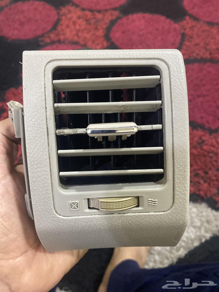 فتحه تهويه مكيف يمين تويوتا كرولا موديل 2008 - 201364505660338689110