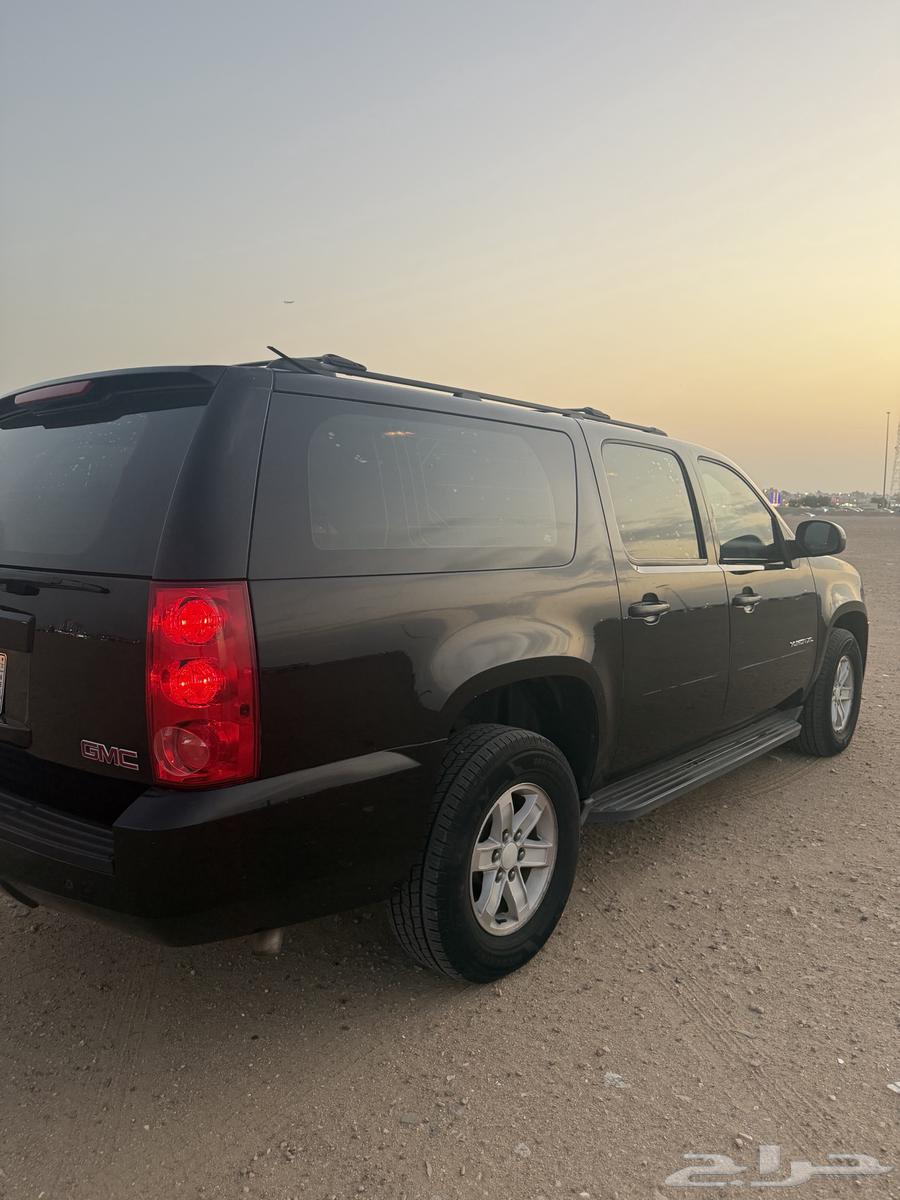 للبيع 2012 جمس يوكن XL اللون أسود بودي بلد اول مستخدم64505287523714114