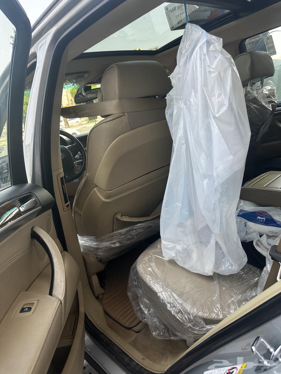 بي ام دبليو 2007 X5 مخزنه ماشي 195 الف فقط64499911697411112