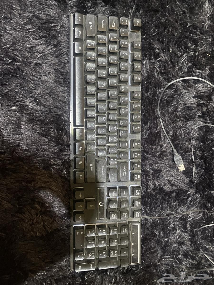 ماوس وكيبورد نطيف جدا64356836247809113