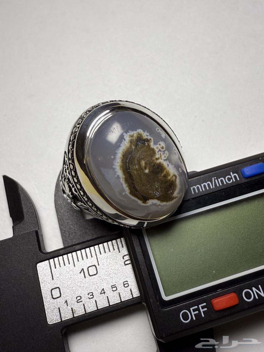 Agate ring with engraved face, Artisan double-sided design64352581932931111