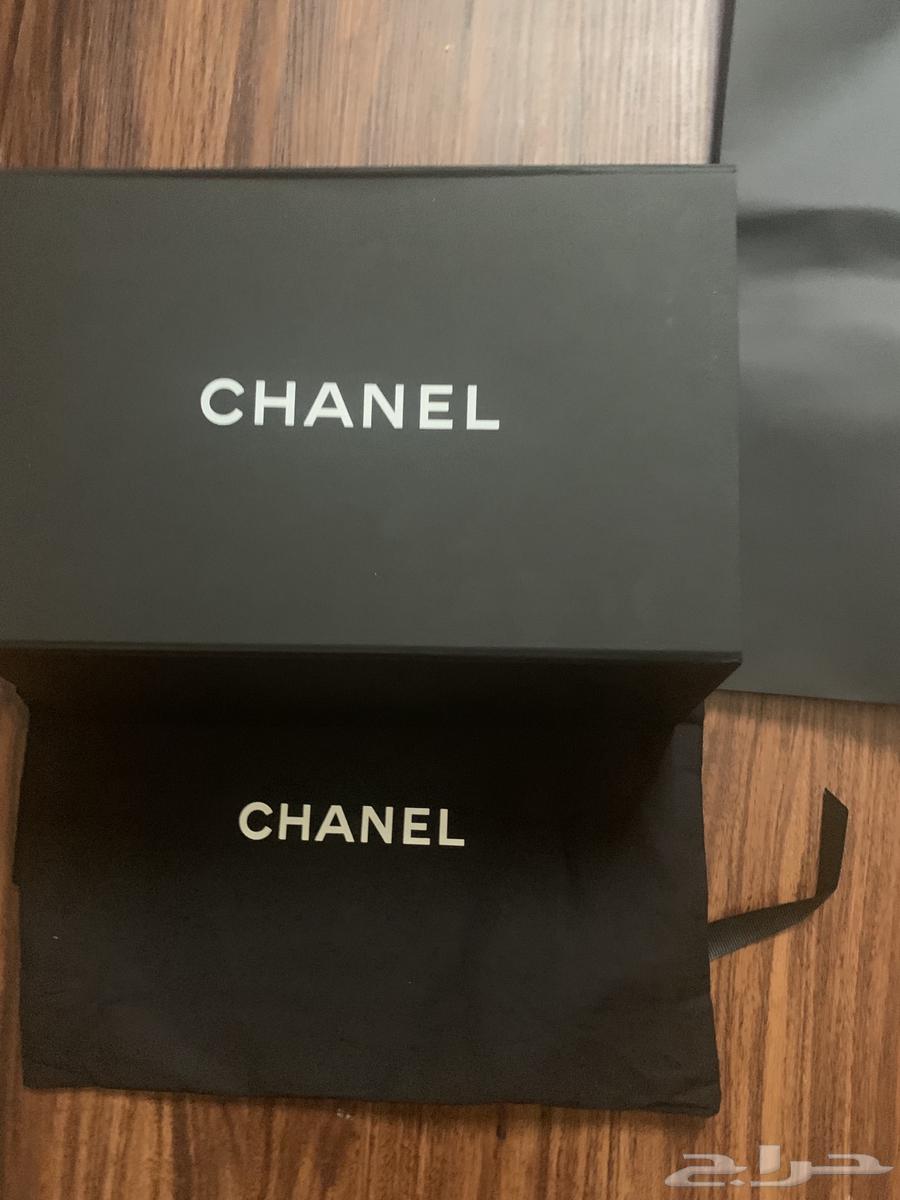 Gucci, Saint Laurent, Louis Vuitton, Chanel branded bags and boxes64354326719875114
