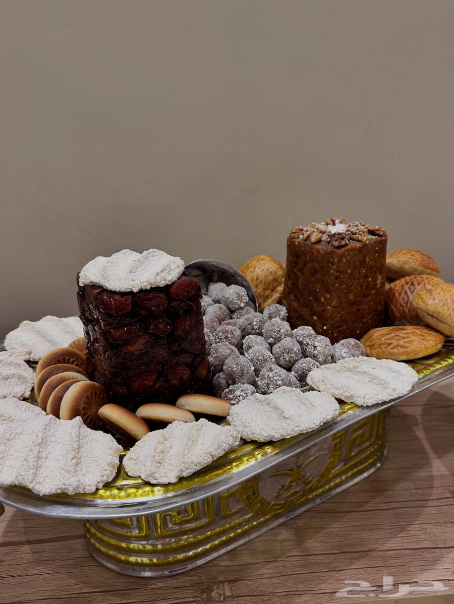 صواني تمريات اقط سمن زبده شعثه ضيافه64349653479426110