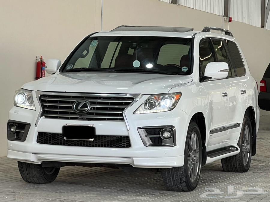 Lexus - LX570 - 2014 - Saudi - Full64502679876354111