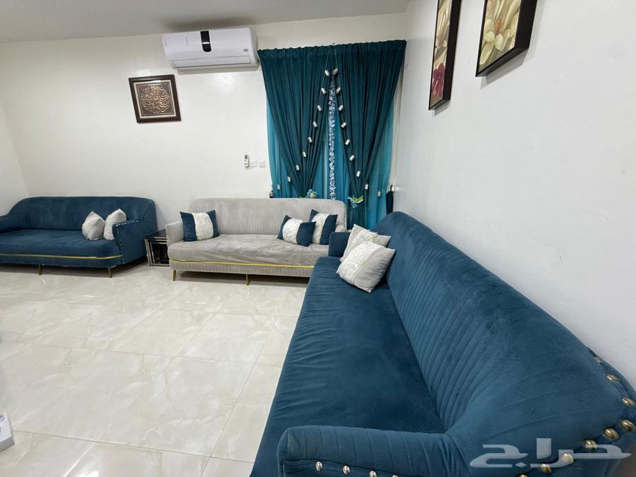 Air conditioners and sofa set and dining table64361400066305110