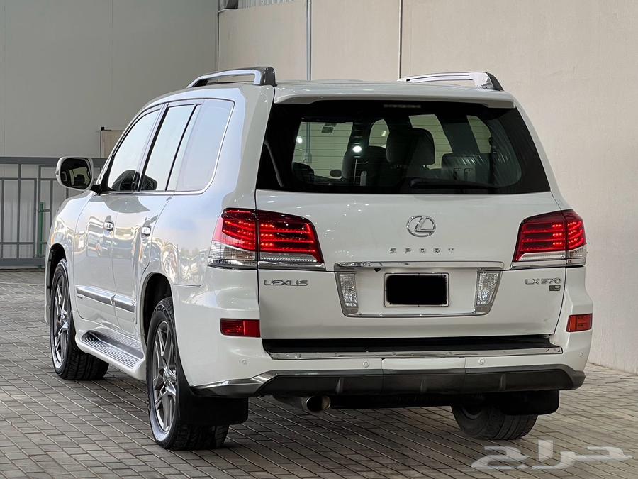 Lexus - LX570 - 2014 - Saudi - Full64502679876354114