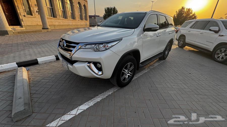 جيب فورتشنر (6 سلندر) للبيع64507123625473111