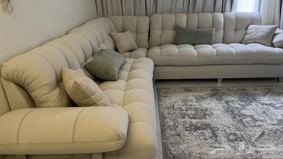 L-shaped sofa for sale, new and clean64351851711105110
