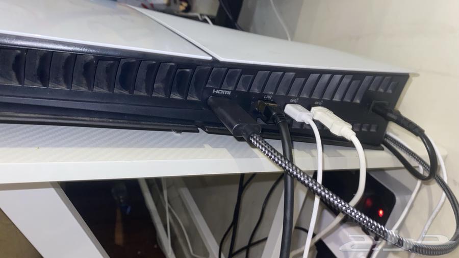 سوني 5 سليم مع يد سماوي القير اليسار فيه لف خفيف مره64361562810371111