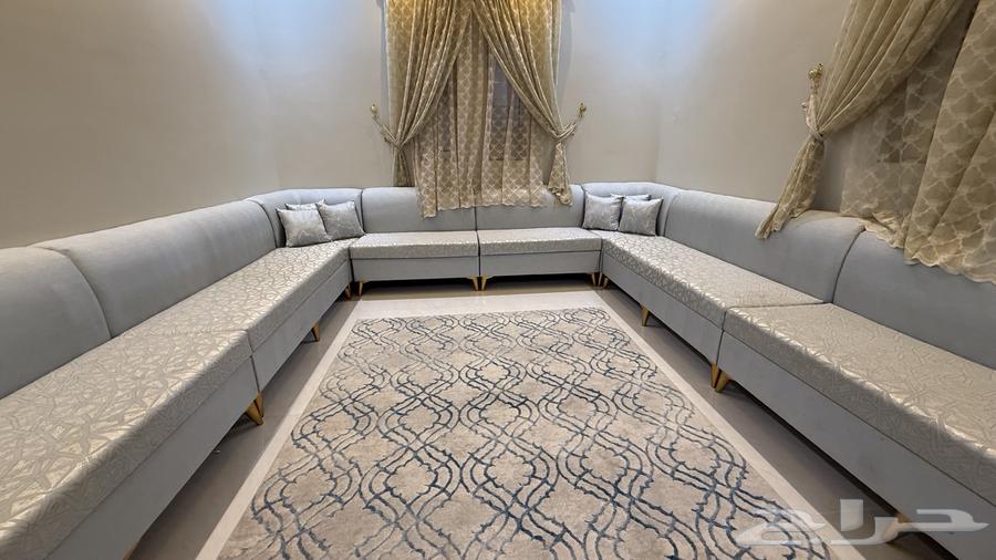 كنب نظيف استعمل جدا  قليل64358322850177110