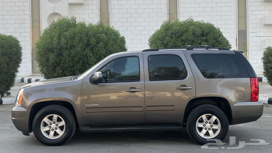 GMC Yukon 2013 (Excellent Condition)64505439761282114