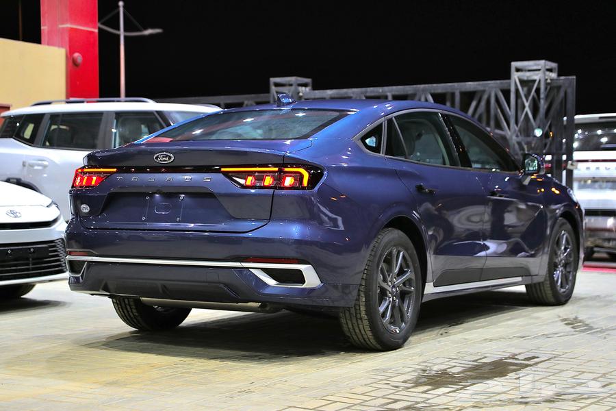 فورد تورس امبيانتي 2025 توكيلات الحزيره خصومات نار64503500272257112